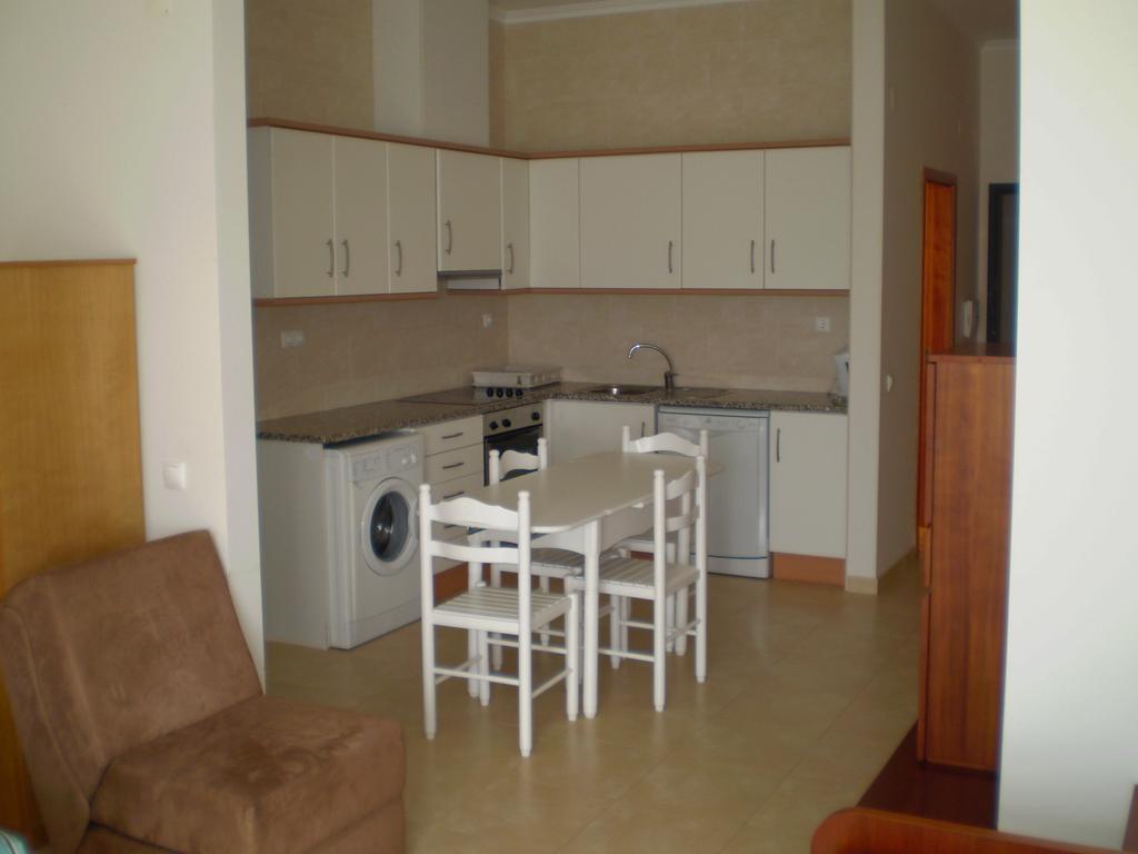Apartamentos Do Mar Peniche Room photo